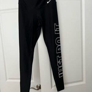 Nike leggings